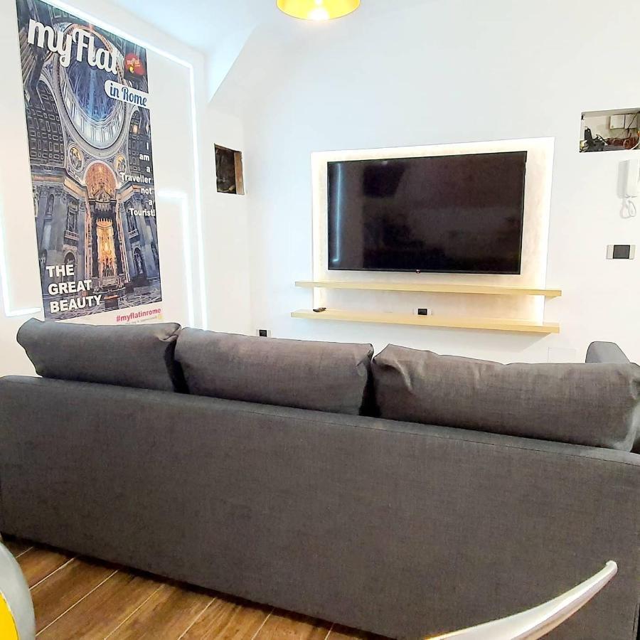 Cozy And Funny Apartment In Front Of Vatican Museums - Myflat In โรม ภายนอก รูปภาพ