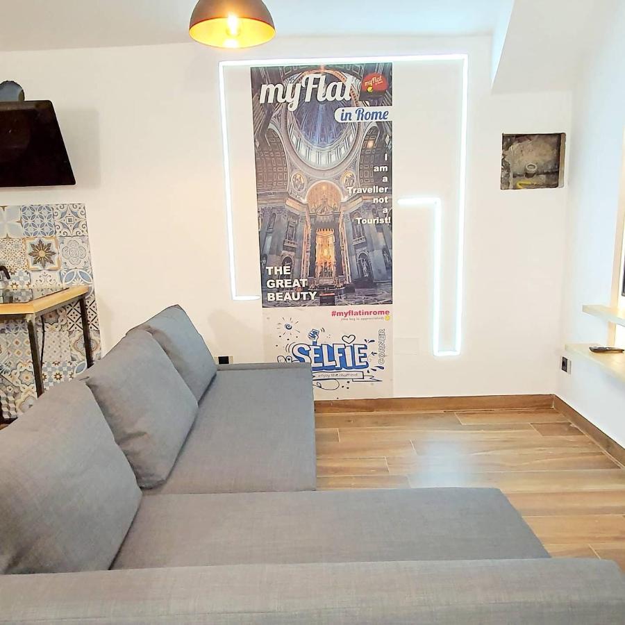 Cozy And Funny Apartment In Front Of Vatican Museums - Myflat In โรม ภายนอก รูปภาพ